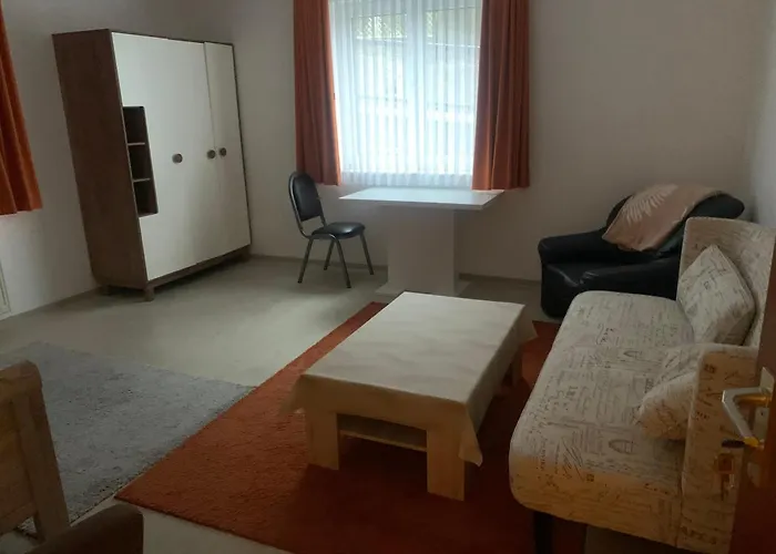 منزل للإقامة Monteure & Handwerker Einfach, Unkompliziert Und Preiswert In *