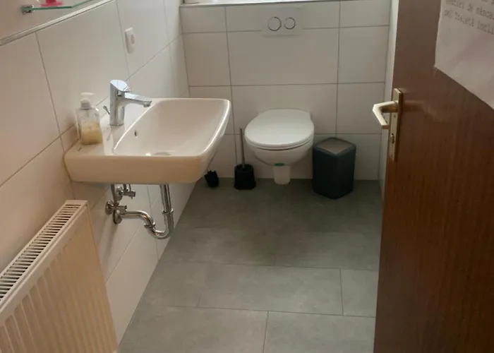 منزل للإقامة Monteure & Handwerker Einfach, Unkompliziert Und Preiswert In *